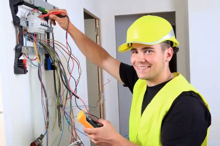 elektricien Woudrichem